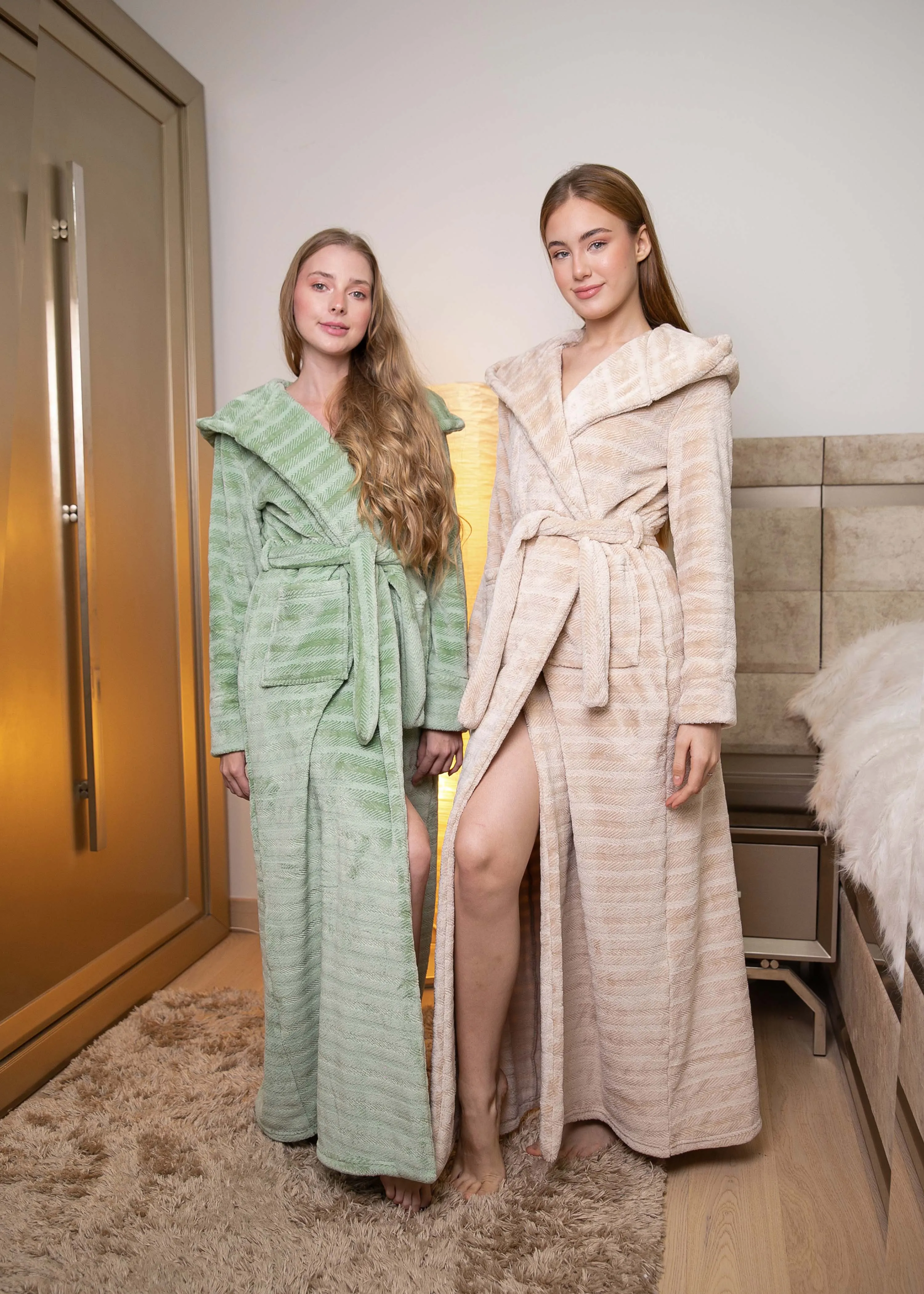 1 PC POLAR LONG ROBE