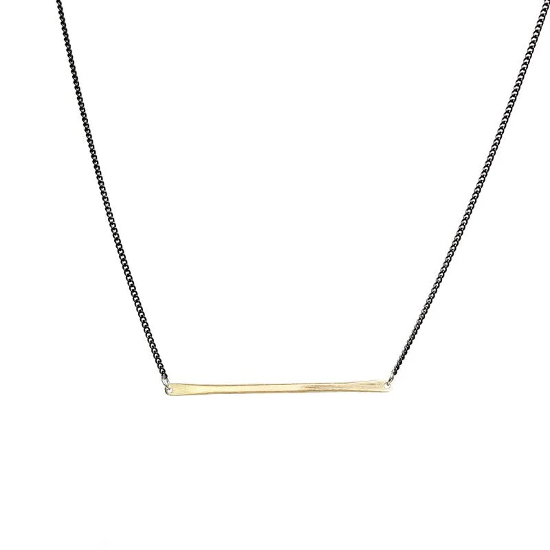 Divisionary necklace